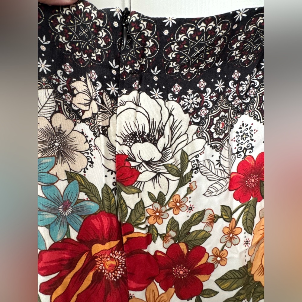 FARM Rio Natasha Multicolor Floral Maxi Skirt - Picture 11 of 12